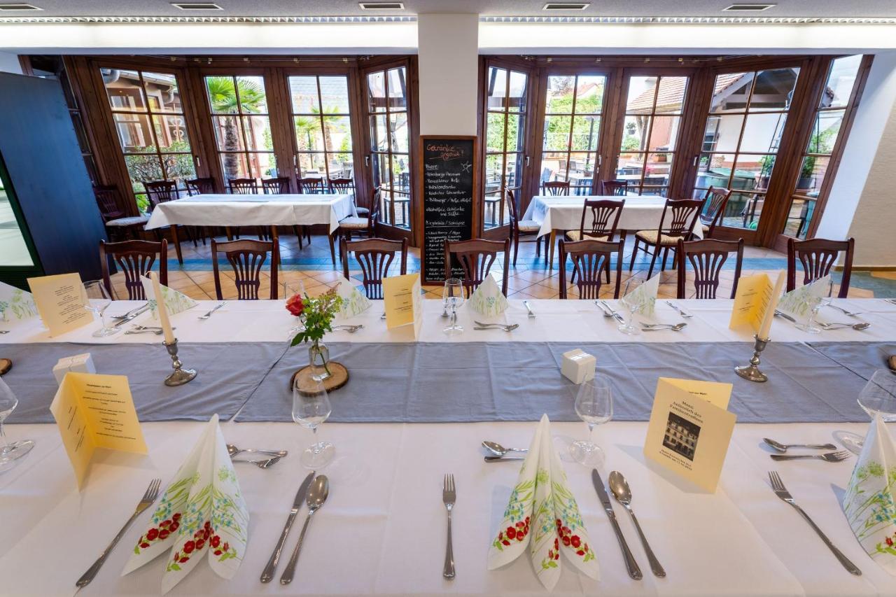 Hotel Reussischer Hof Schmolln  Экстерьер фото